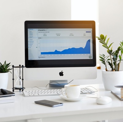 Gestionale Web personalizzato su iMac Apple